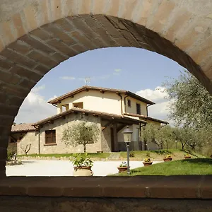 lantico-casale.hotels-perugia.com/